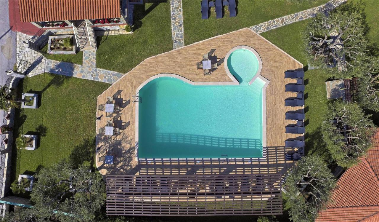Sunday Resort Gerakini Exterior foto